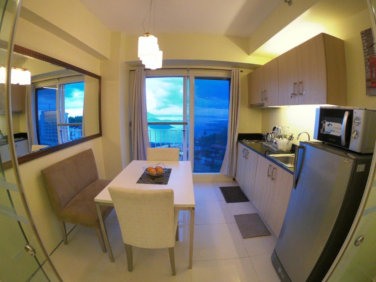 Breezy Nest Staycation At Wind Residences Tagaytay 따가이따이 외부 사진