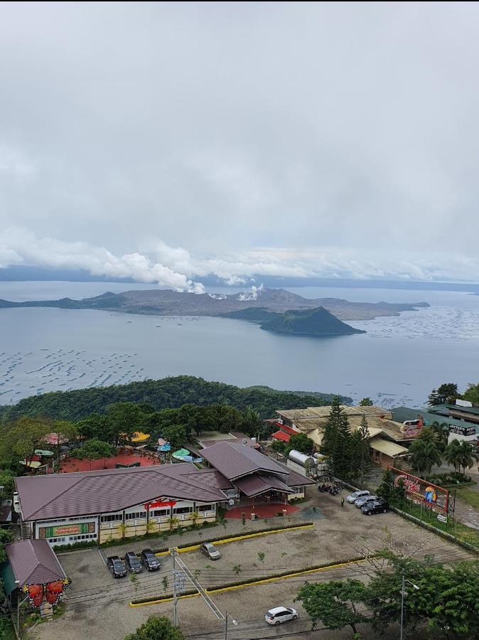 Breezy Nest Staycation At Wind Residences Tagaytay 따가이따이 외부 사진