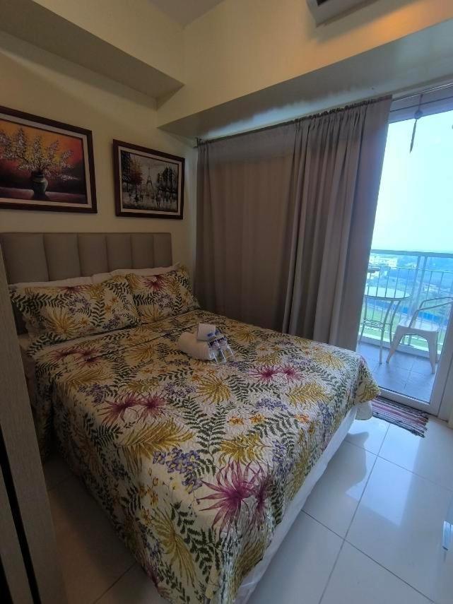 Breezy Nest Staycation At Wind Residences Tagaytay 따가이따이 외부 사진